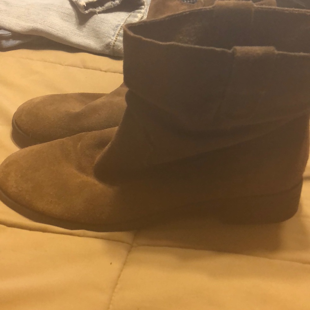Ankle boots
